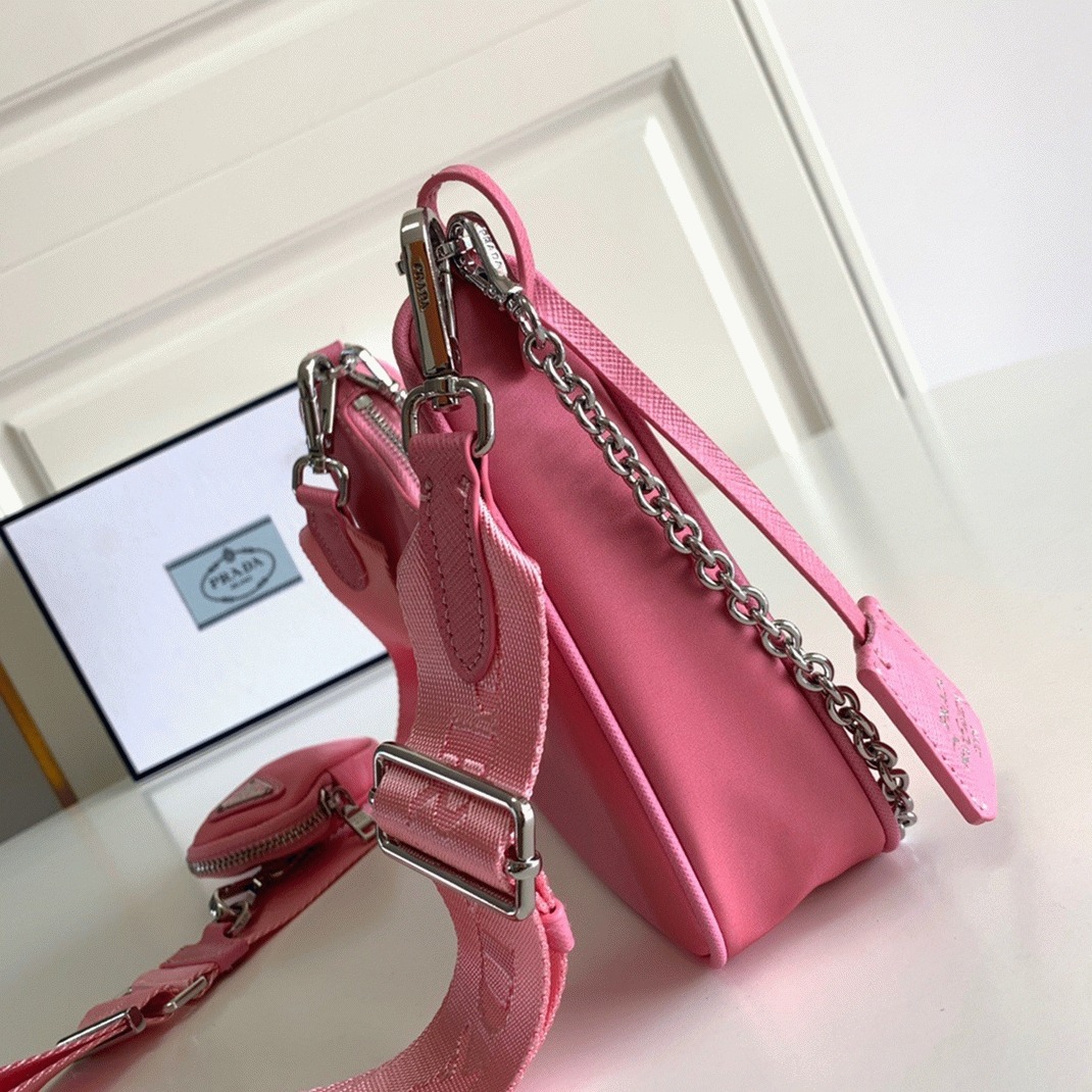 Pra*a Re-Edition Shoulder Bag Knockoff in Pink