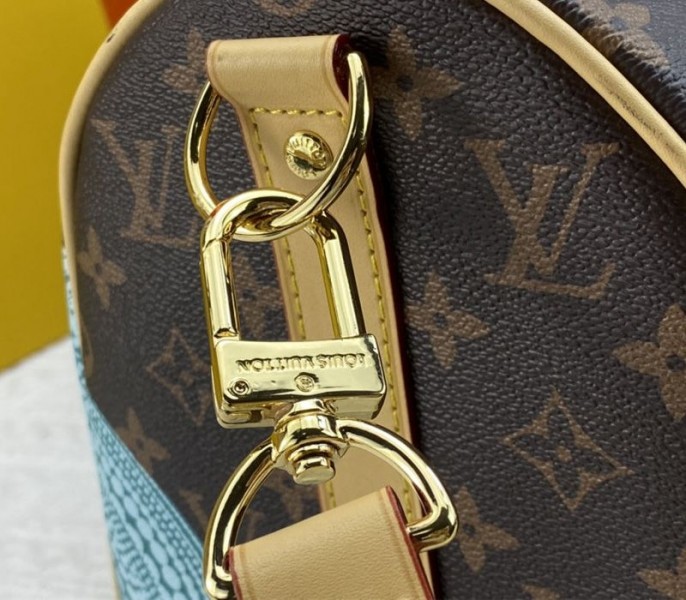 L0vis Vvtt0n X YK Monogram Canvas Keepall 45 Luggage In Pumpkin