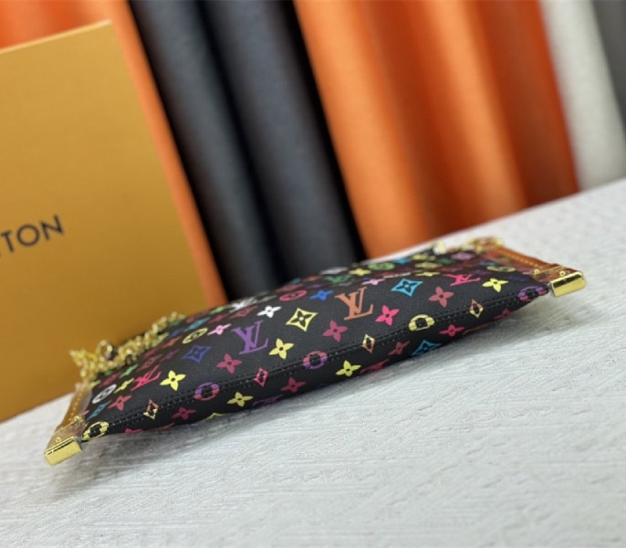 L0vis Vvtt0n X TM Multicolored Lucky Trunk In Black