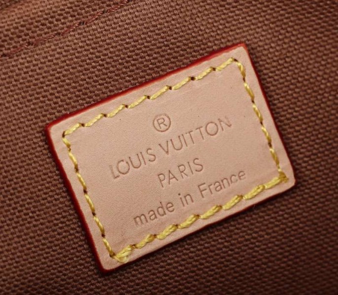 L0vis Vvtt0n Monogram Canvas Sologne BB Bag