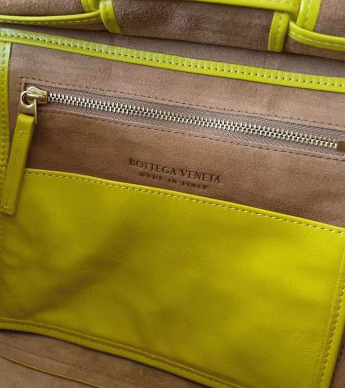 Top Quality Fake B0tt*ga Ven*ta Arco Small Bag In Yellow Intrecciato Leather