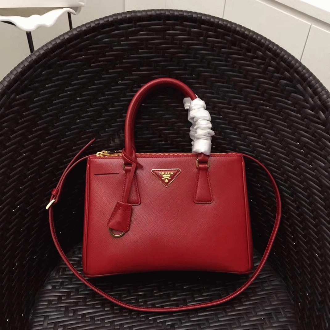 Red Pra*a Galleria Medium Bag Best Replica