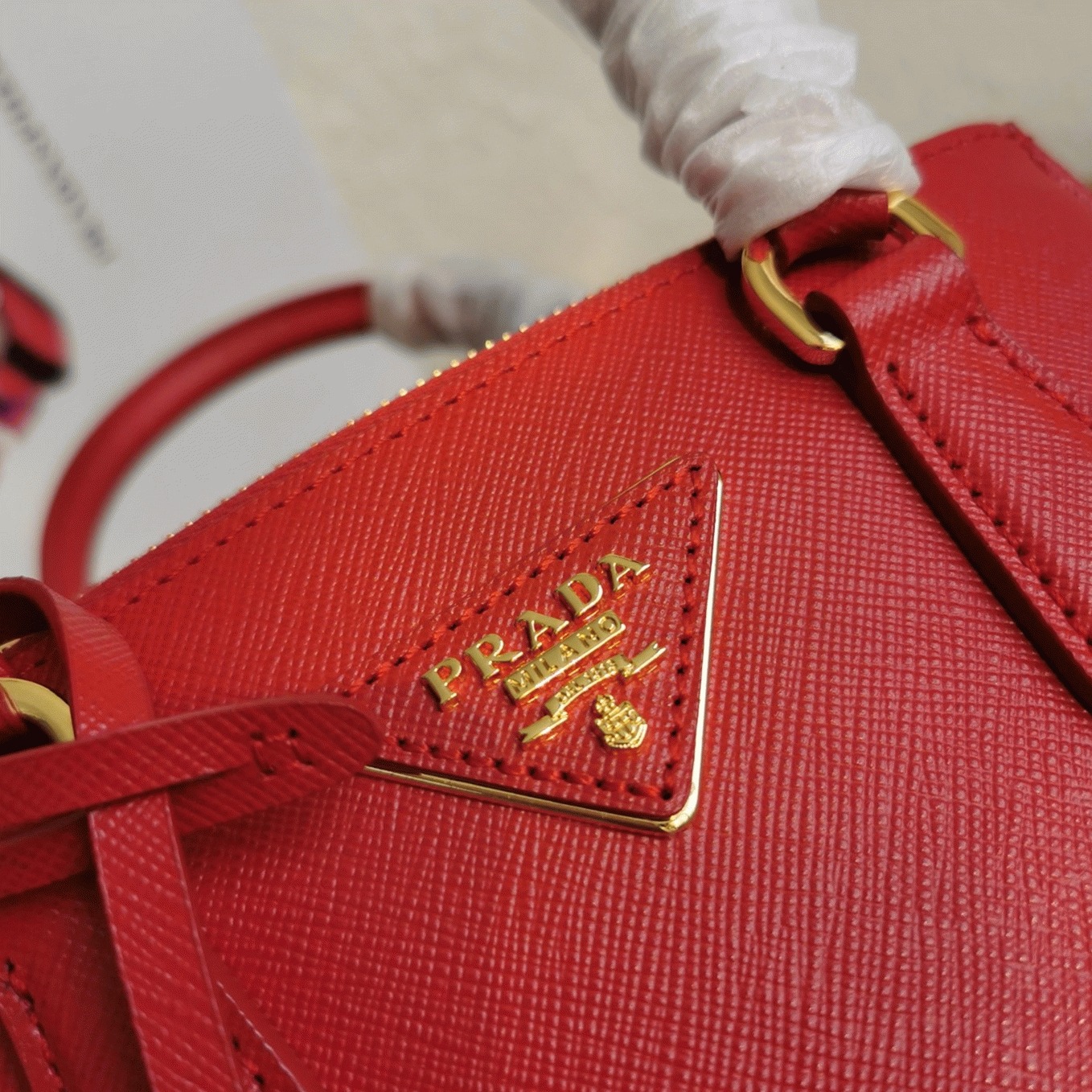 Red Pra*a Mini Galleria Bag Replica