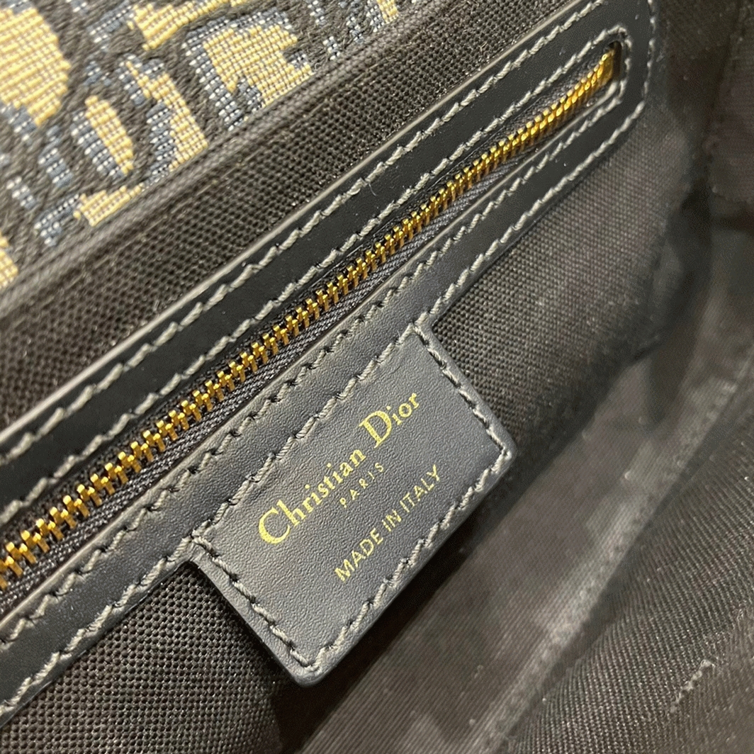 D10r 30 Montaigne Avenue Bag Fake in Blue D10r Oblique Jacquard