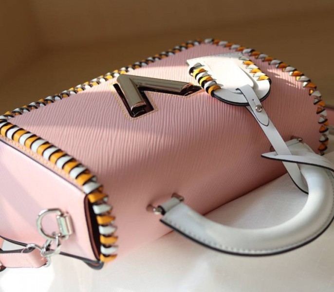 L0vis Vvtt0n Epi Leather Twist MM Bag In Rose Bellerin Pink With Braided Edges Flap