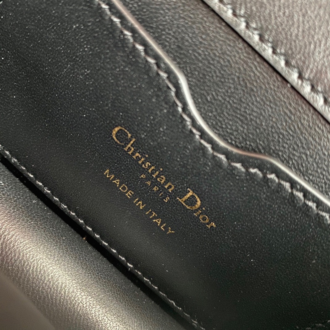 D10r 30 Montaigne Micro Bag Fake in Black Box Calfskin