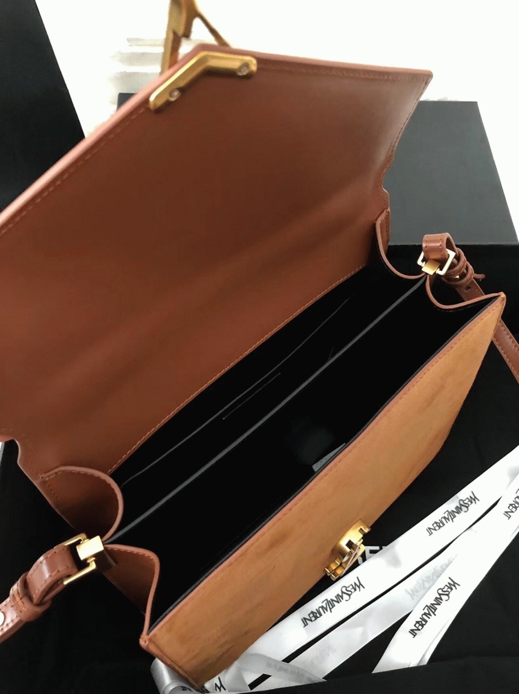 Fake Sa1nt Lau*nt Cassandra Medium Bag Brown Suede