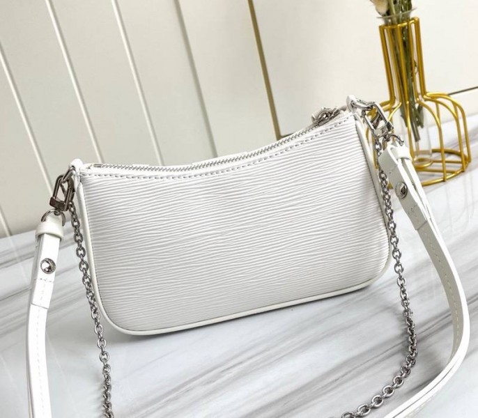 L0vis Vvtt0n Epi Leather Easy Pouch On Strap In Quartz White