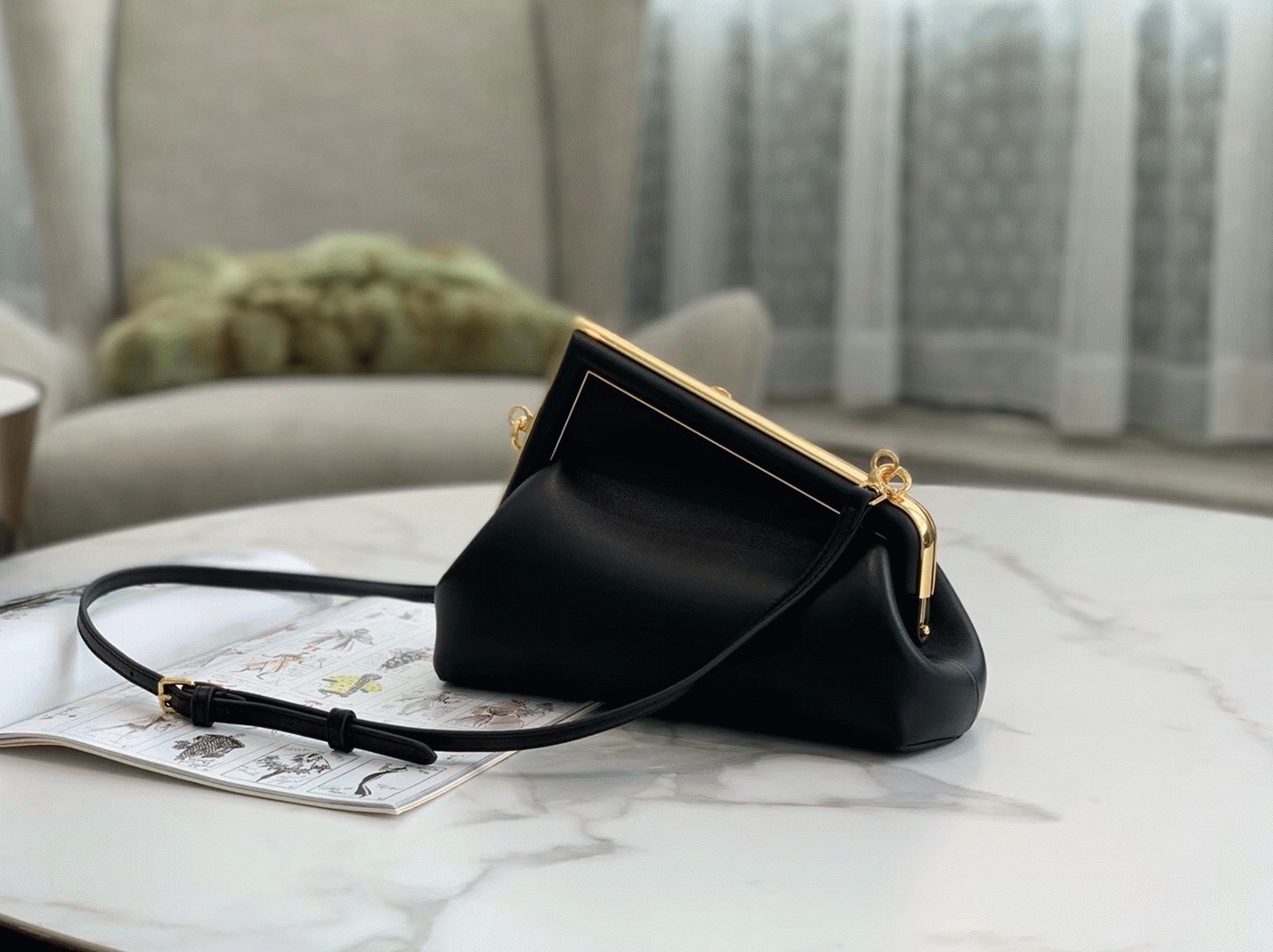 Top Quality Fake F**di First Medium Bag In Black Nappa Leather