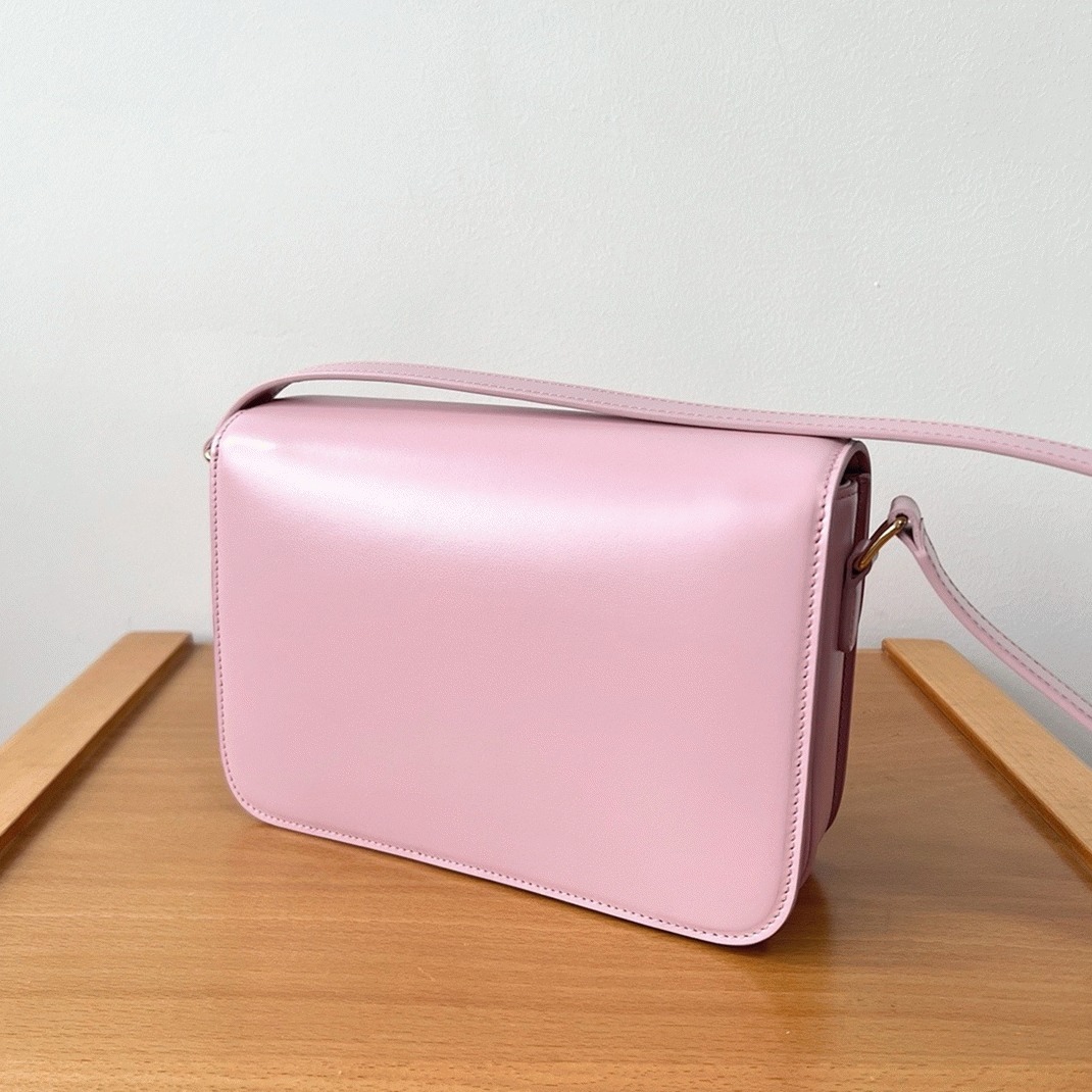Top Quality Knockoff Ce1i*e Triomphe Teen Bag In Pink