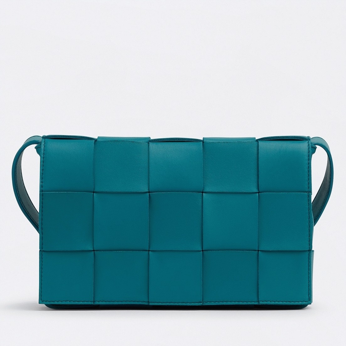 Top Quality Replica B0tt*ga Ven*ta Cassette Bag In Blaster