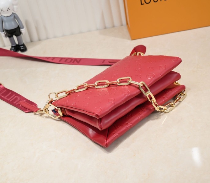 L0vis Vvtt0n Coussin PM Bag In Red With Jacquard Strap