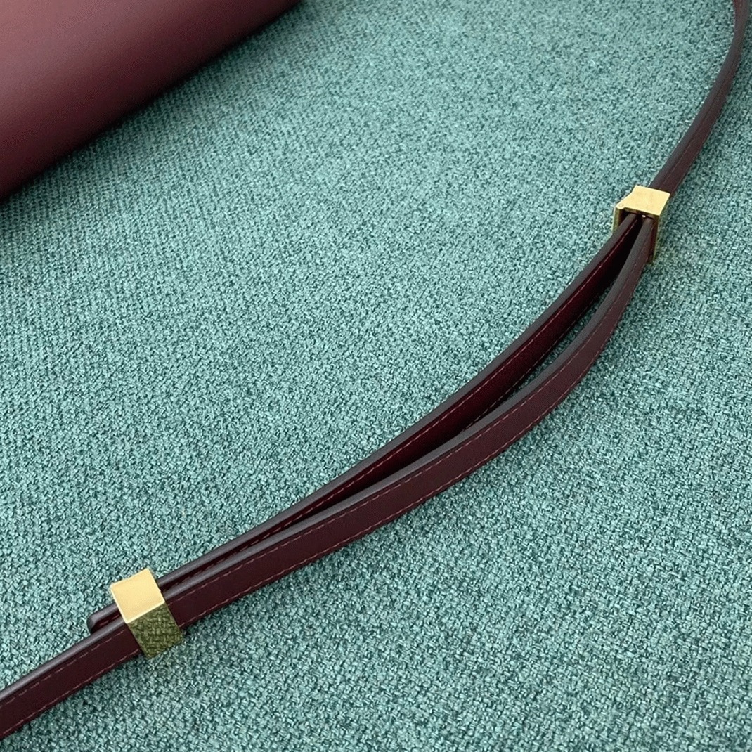 Top Quality Knockoff Ce1i*e Classic Box Medium Bag In Bordeaux