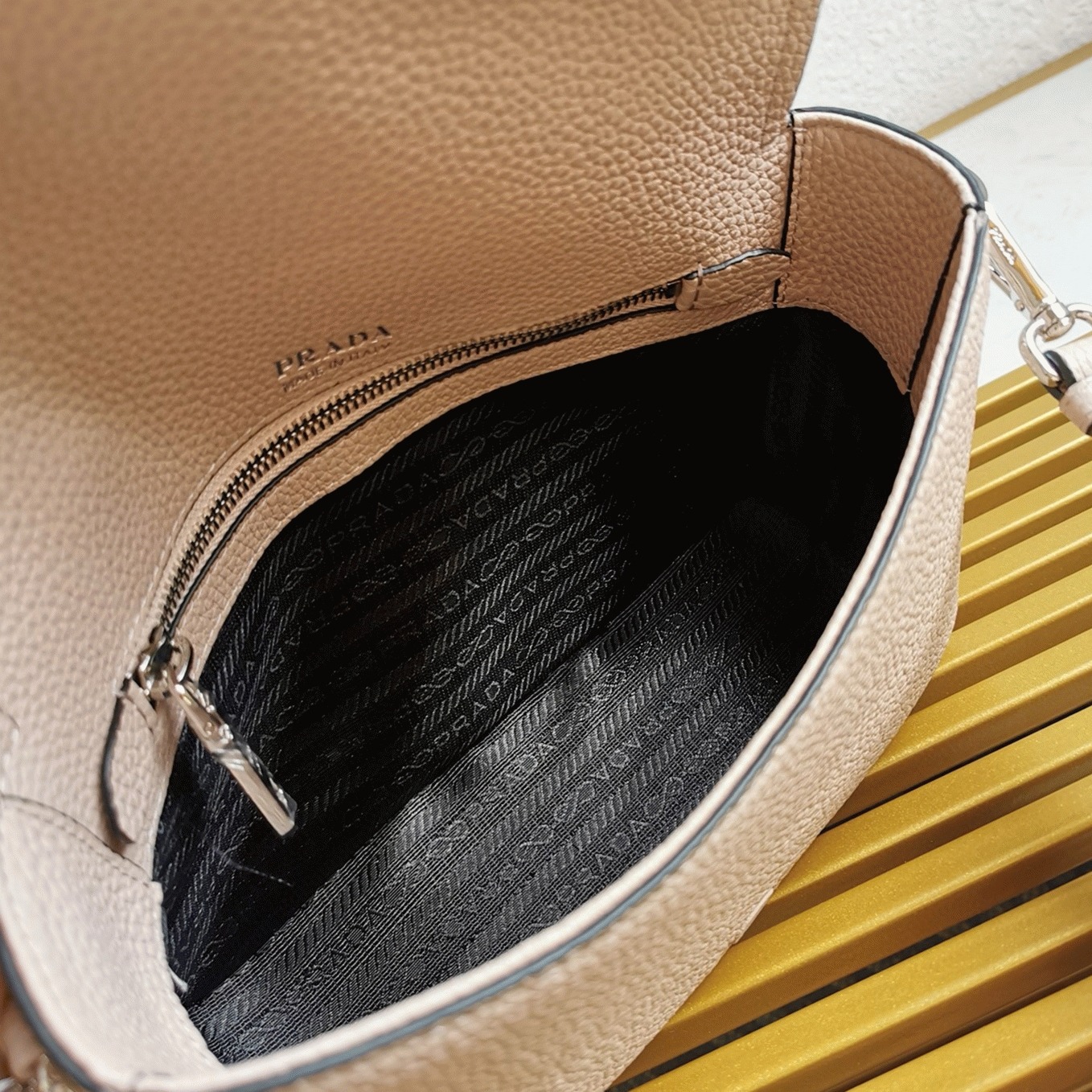 Pra*a Flap Shoulder Bag Replica in Light Pink
