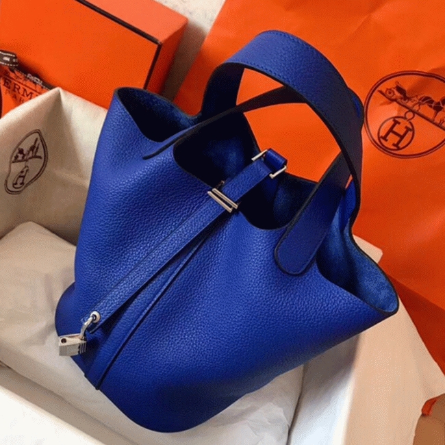 Electric blue knockoff H**me5 Picotin Lock 18cm handbag