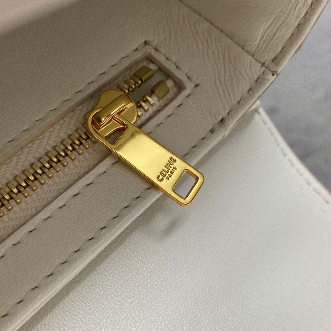 Top Quality Fake Ce1i*e Triomphe Teen Bag In White