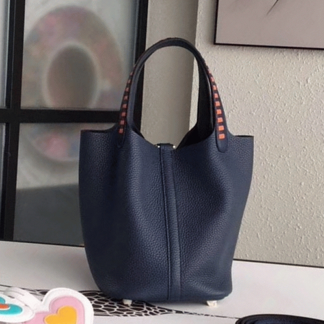 Navy blue fake H**me5 Picotin Lock 18cm handbag with braided handles