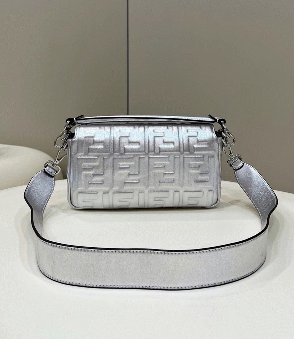 Top Quality F**di Medium Baguette Bag In Silver FF
