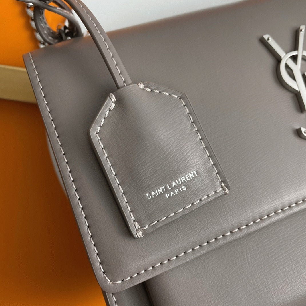 Fake Sa1nt Lau*nt Sunset Medium Chain Bag Grey Calfskin