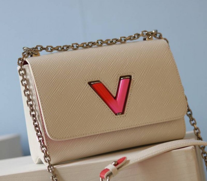 L0vis Vvtt0n Epi Leather Twist MM Limited Edition Bag In Quartz White
