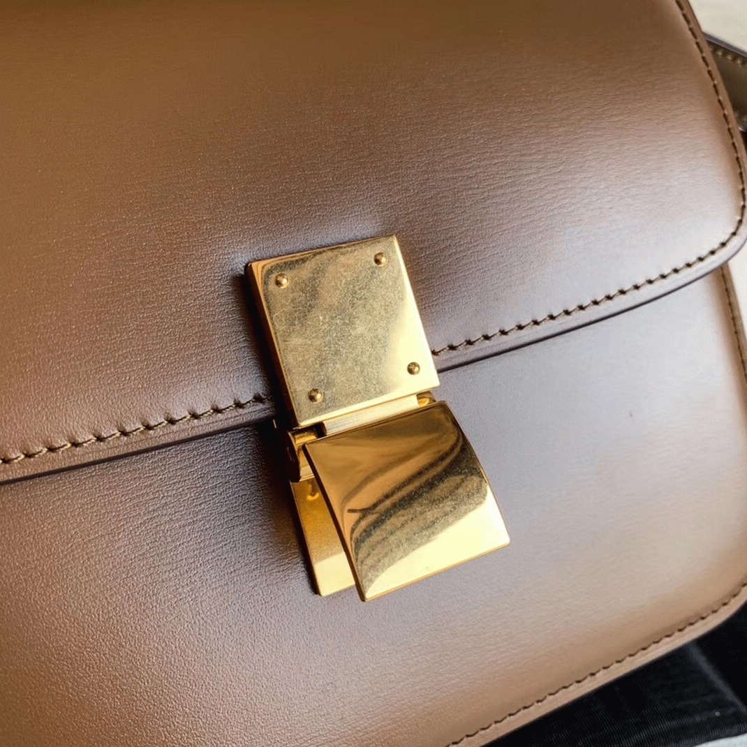 Top Quality Knockoff Ce1i*e Classic Box Teen Bag In Camel