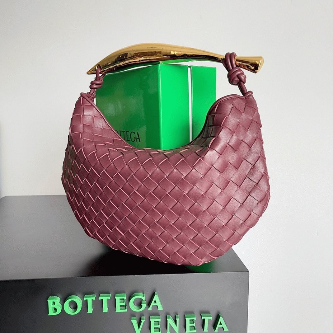 Fake B0tt*ga Ven*ta Sardine Small Bag Barolo