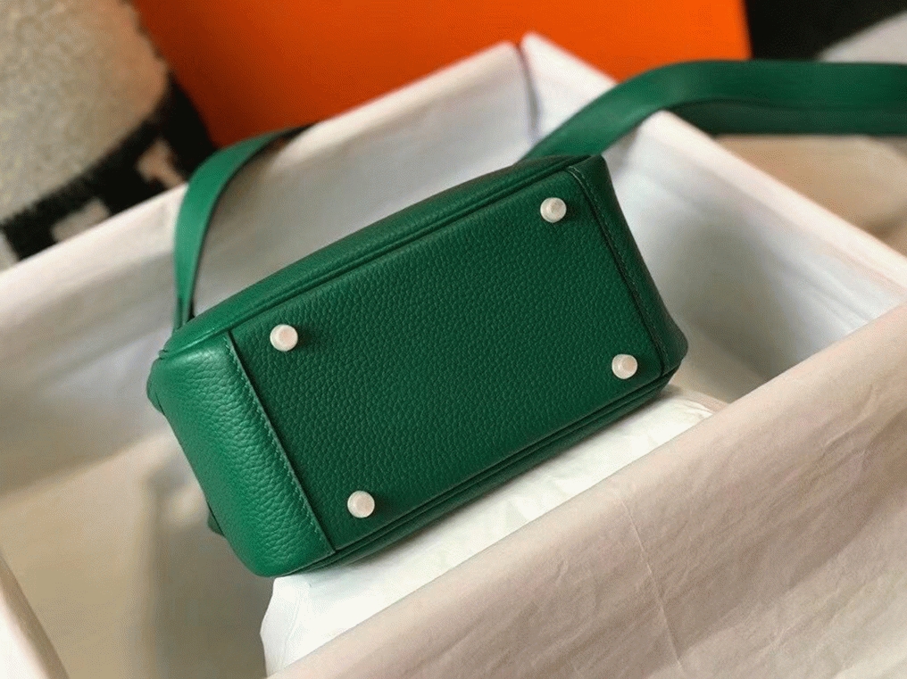 Designer replica H**me5 Lindy Mini handbag in green clemence leather