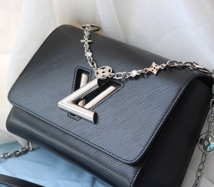 L0vis Vvtt0n Epi Leather Twist MM With Flowers Jewels Chain Bag In Black