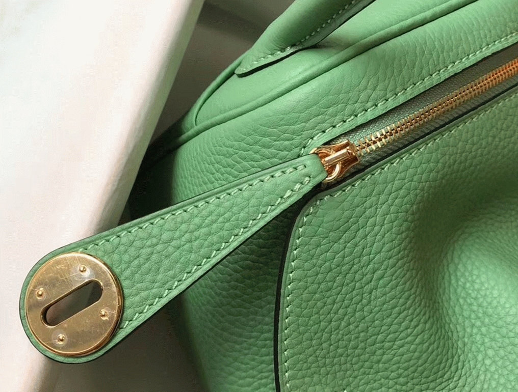Knockoff H**me5 Lindy Mini handbag in vert criquet color