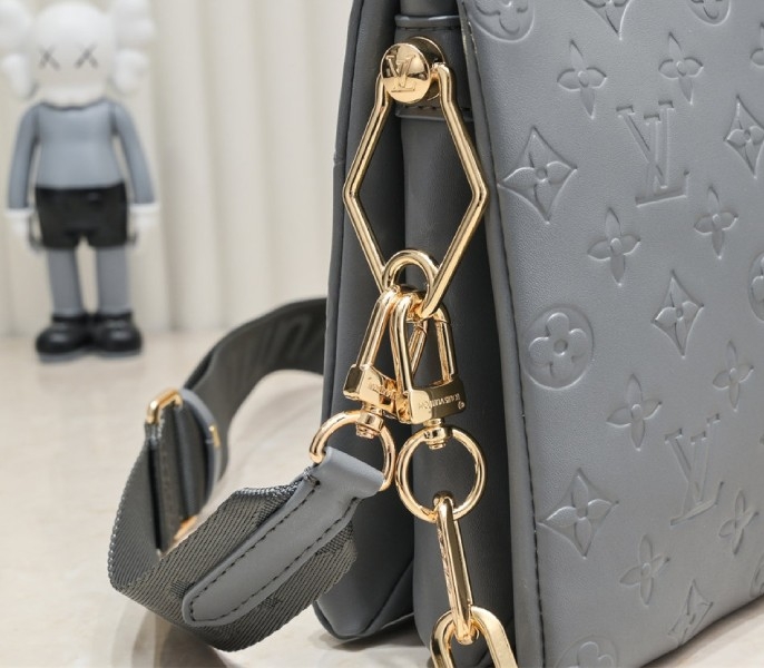 L0vis Vvtt0n Coussin PM Bag In Gray With Jacquard Strap