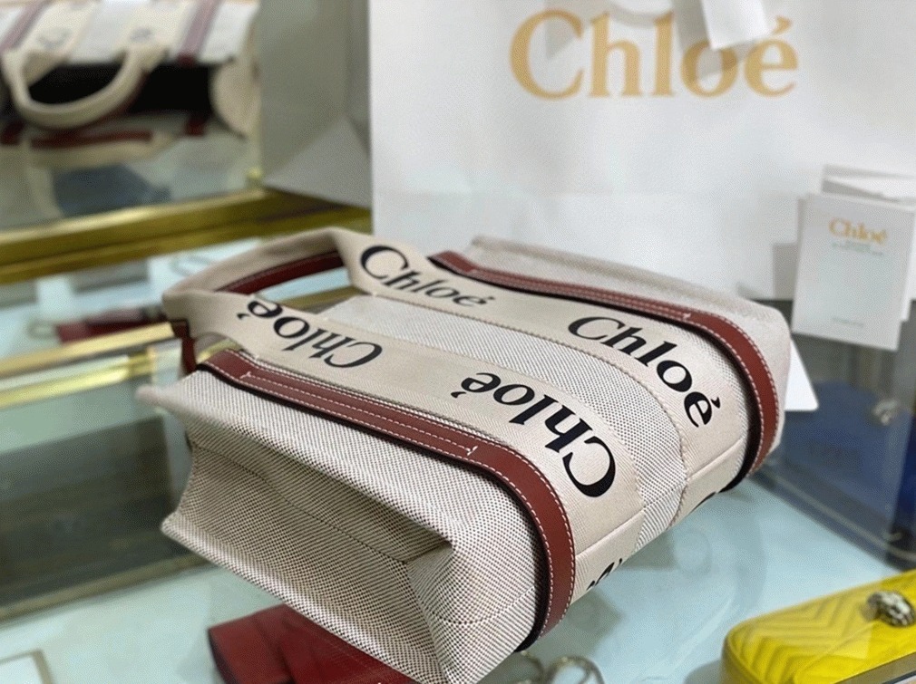 Top Quality Replica Chloe Small Woody Tote Bag in Canvas with Camel Leather Strips