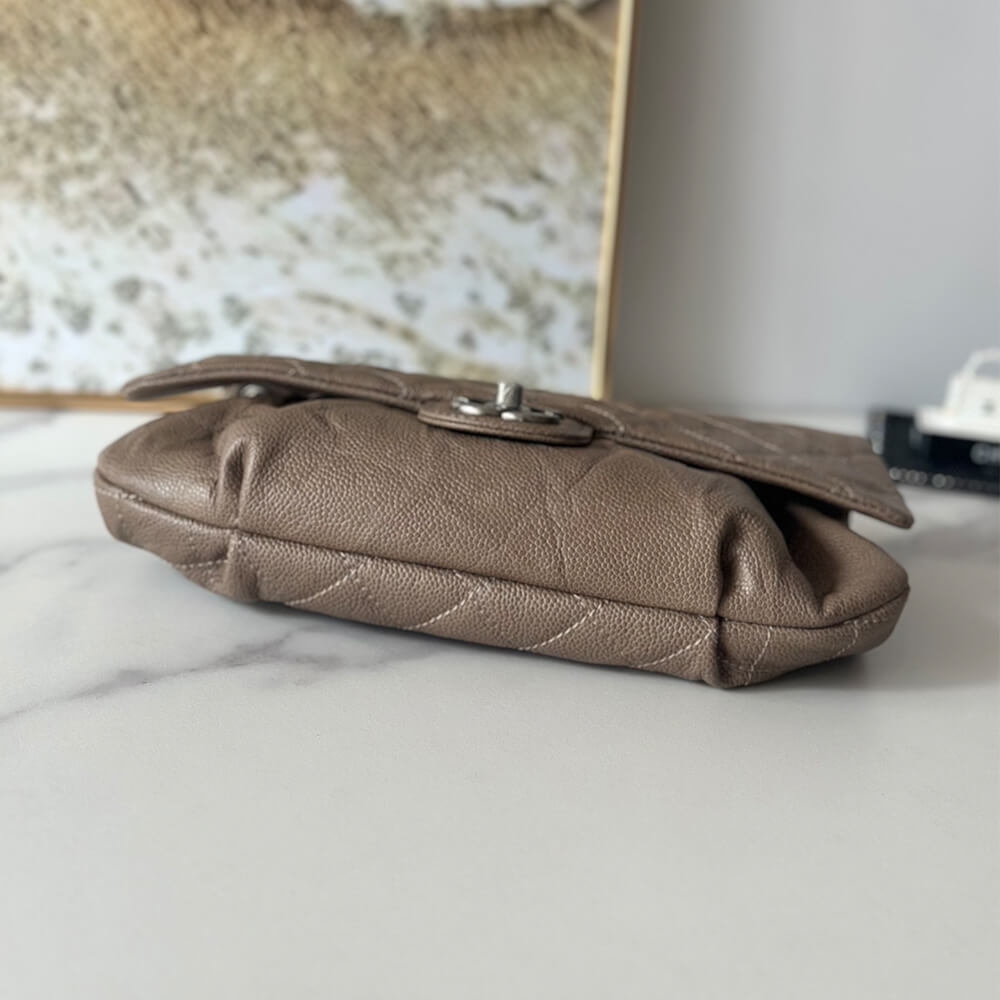 Ch**el Vintage Cloud Bag(high-end grade)