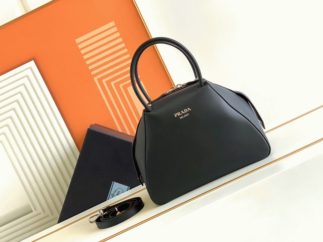 Pra*a S*pernova Small Top Handle Bag Fake in Black