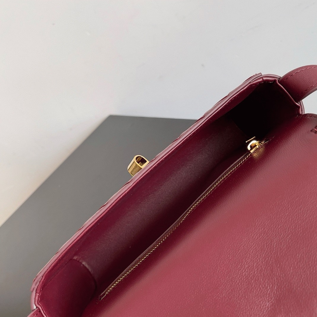 Replica B0tt*ga Ven*ta Mini Andiamo Cross-Body Bag Barolo