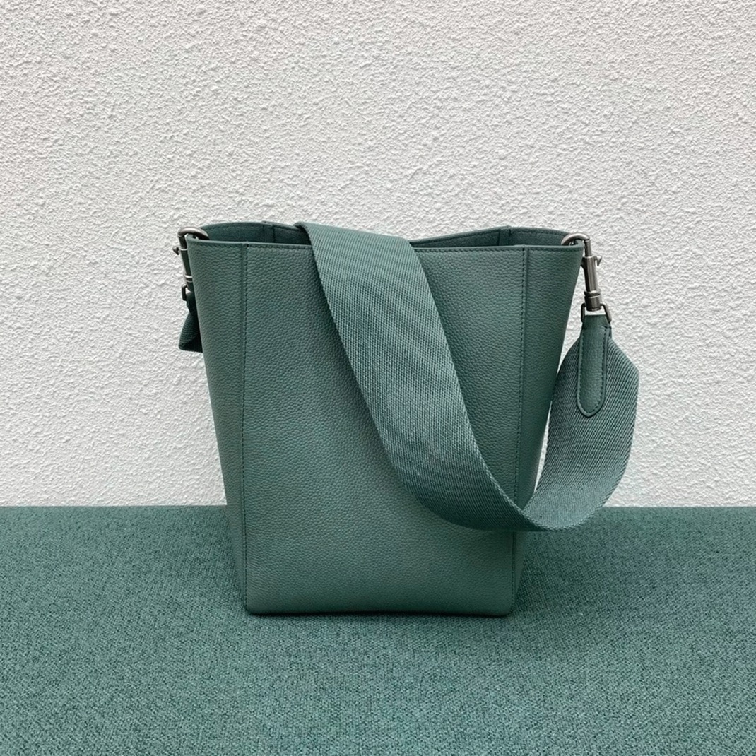 Top Quality Replica Ce1i*e Sangle Small Bucket Bag In Celadon Calfskin