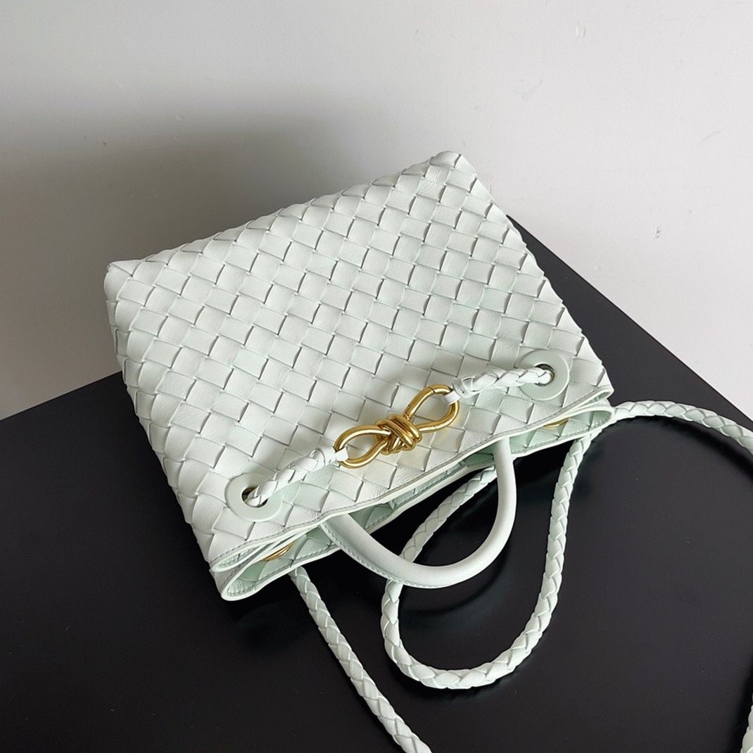 Replica B0tt*ga Ven*ta Small Andiamo Bag Glacier