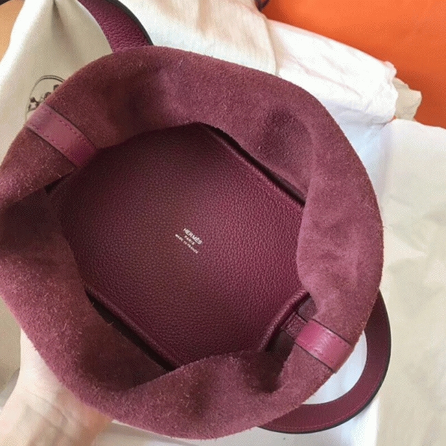 Ruby fake H**me5 Picotin Lock 22cm handbag