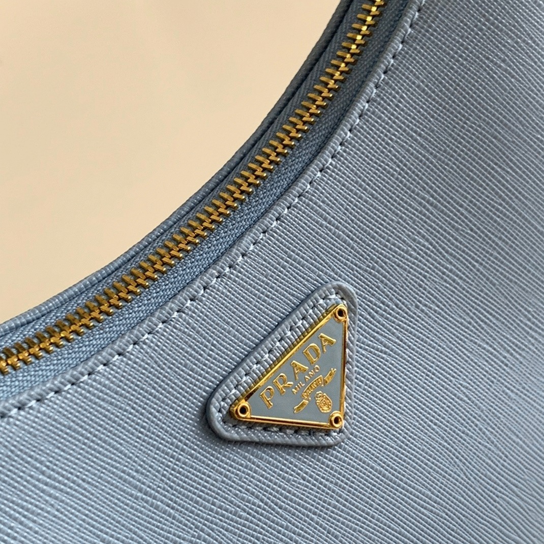 Pra*a Re-Edition Shoulder Bag Fake in Blue