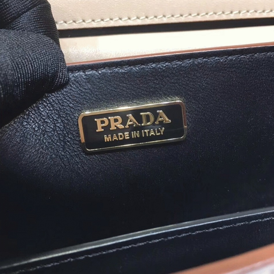 White/Black Pra*a Cahier Shoulder Bag Knockoff