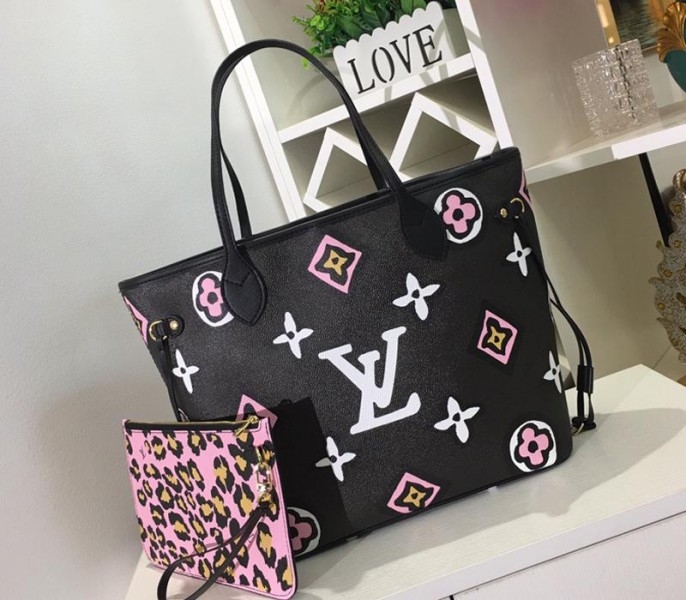 L0vis Vvtt0n Wild At Heart Neverfull MM Bag In Black