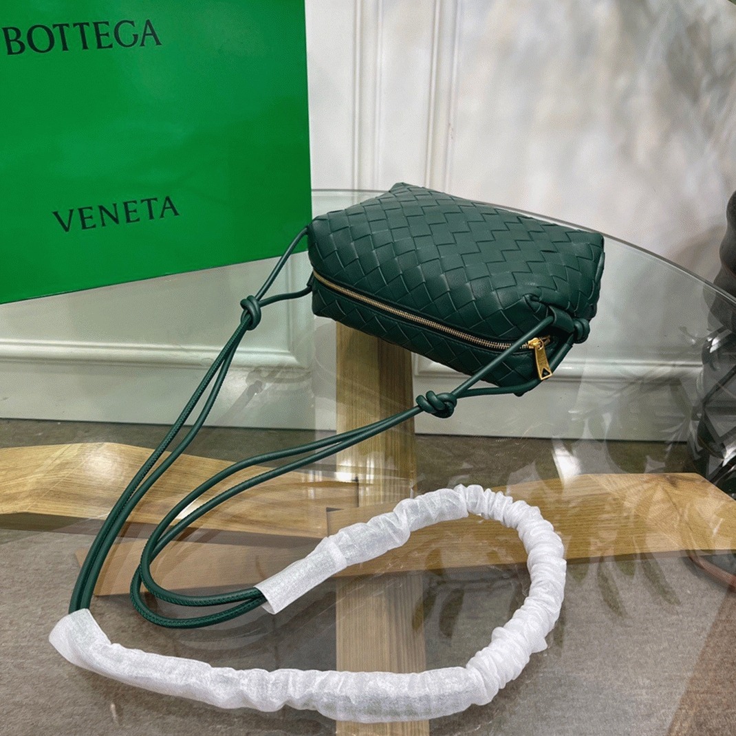 Knockoff B0tt*ga Ven*ta Loop Small Bag Raintree