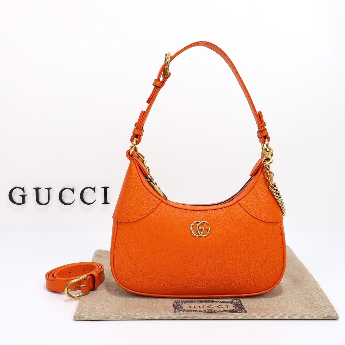 Gvc*1 DIANA SMALL SHOULDER BAG