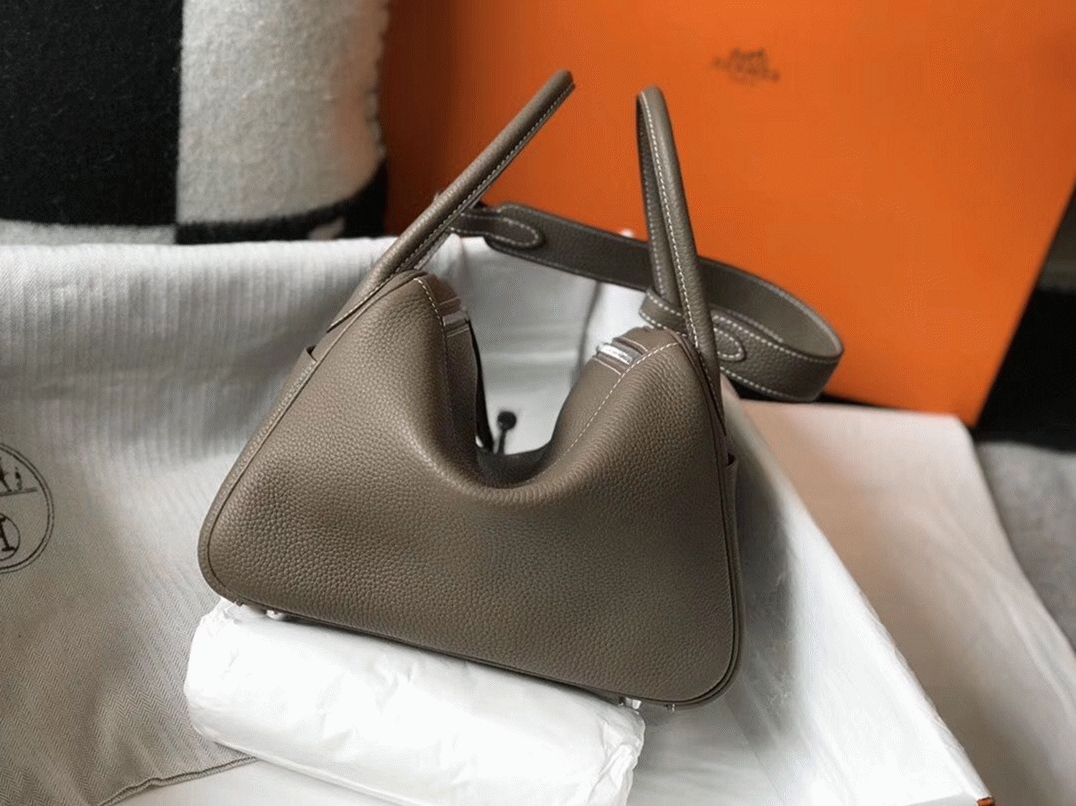Designer replica H**me5 Lindy 26cm handbag in taupe grey