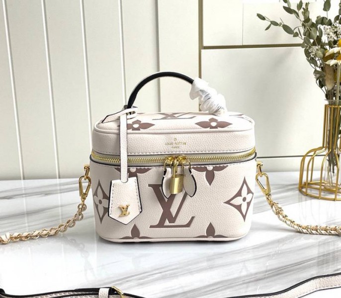 L0vis Vvtt0n Bicolor Monogram Empreinte Vanity PM Bag In Cream And Bois De Rose Pink