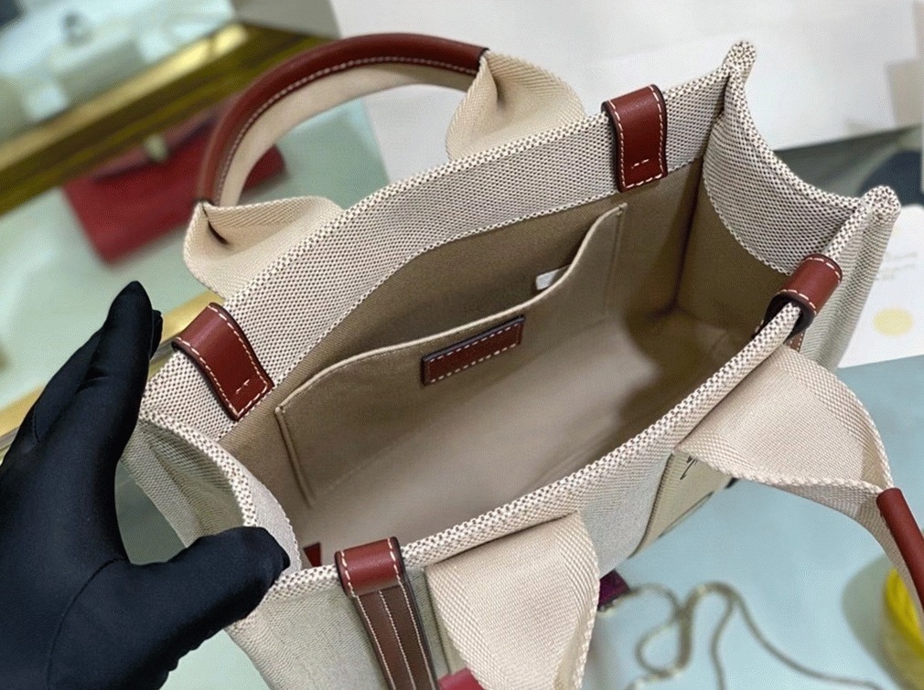 Top Quality Replica Chloe Small Woody Tote Bag in Canvas with Camel Leather Strips
