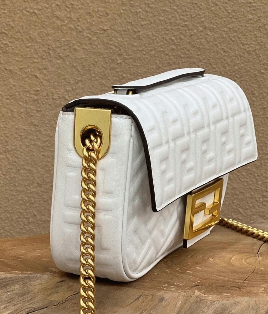 Top Quality Replica F**di Baguette Chain Midi Bag In White