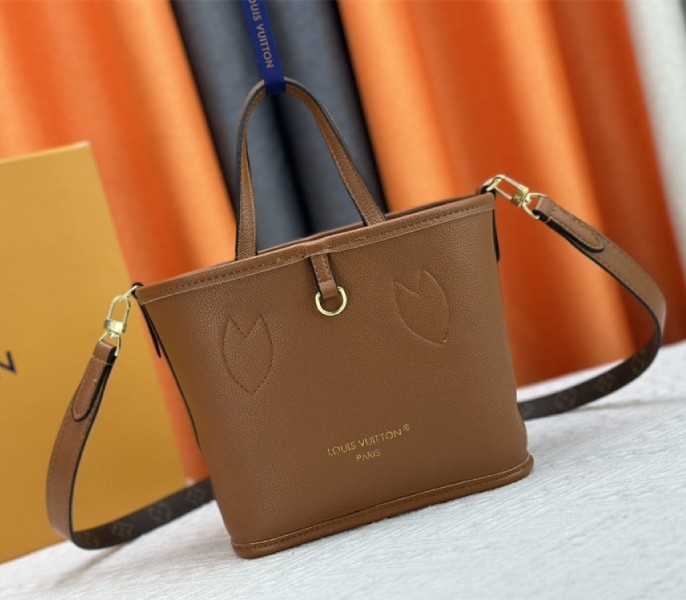 L0vis Vvtt0n Neverfull Bandouliere Inside Out BB Tote In Monogram Canvas And Brown Leather