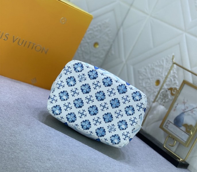 L0vis Vvtt0n LV By The Pool Monogram Tiles Canvas NeoNoe BB Bag In Lagoon Blue