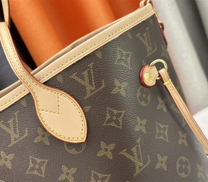 L0vis Vvtt0n Neverfull Bandouliere Inside Out MM Tote In Monogram Canvas And Peony Pink Textile