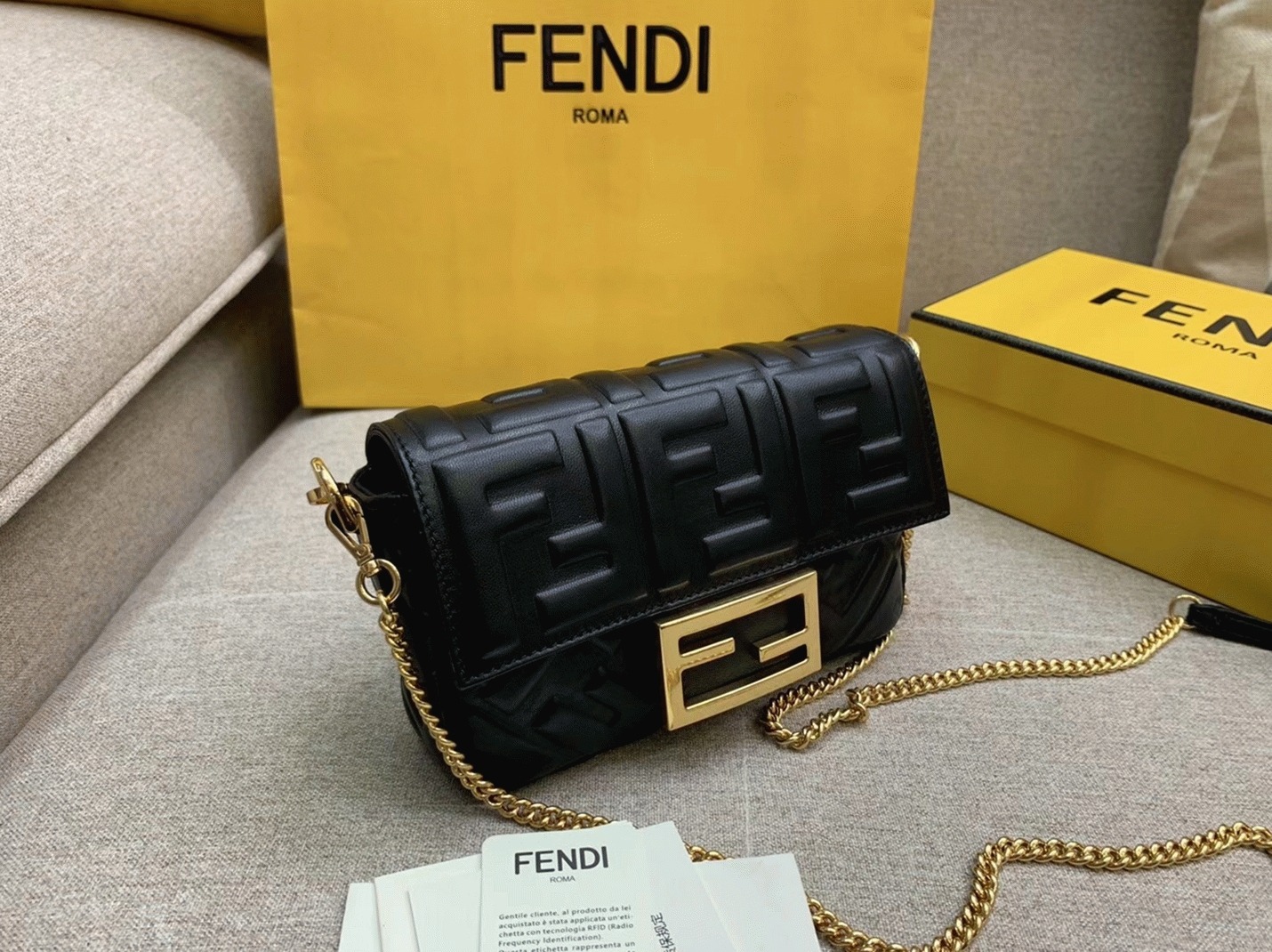 Top Quality Fake F**di Small Baguette Bag In Black FF